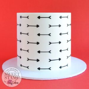 voorbeeld taart met taartstencil sweet stamp Arrows