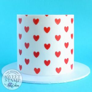 voorbeeld taart met taartstencil sweet stamp heart pattern