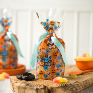 traktatiezakjes met pompoenen en schedels